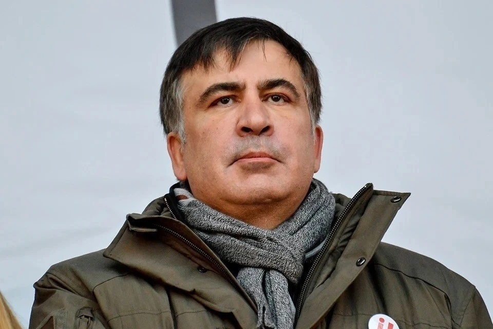 Истощенный Саакашвили появился на судебном заседании