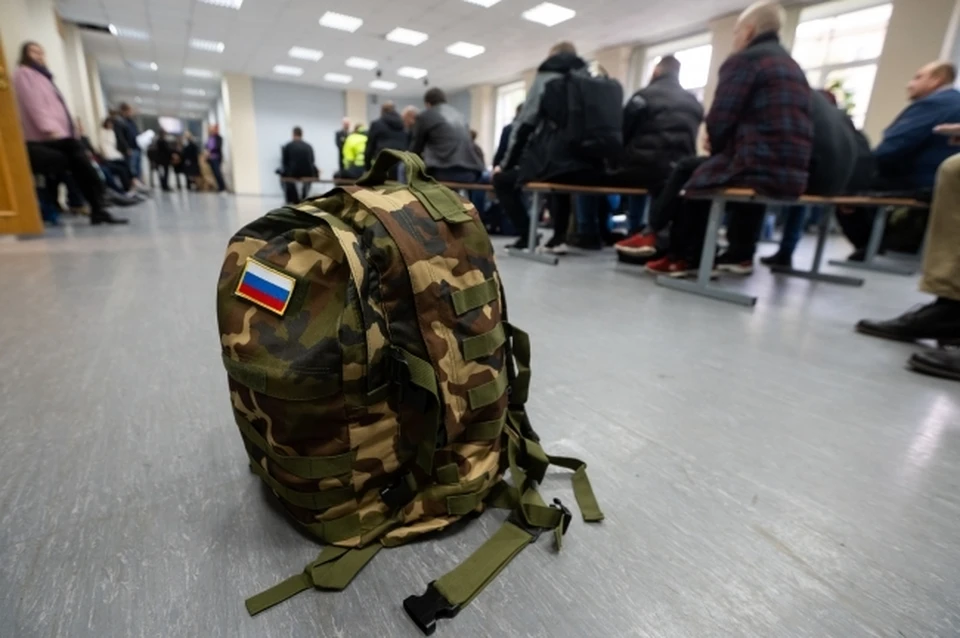 Воинский эшелон с новобранцами прибыл в Хабаровск