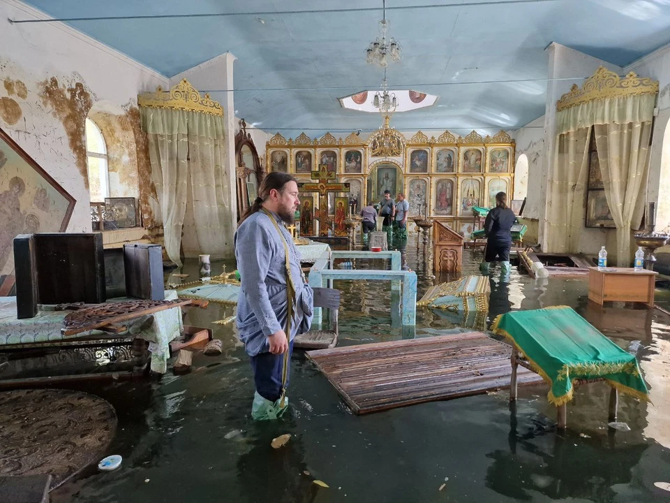 Херсонской области продолжают оказывать помощь после разрушения Каховской ГЭС