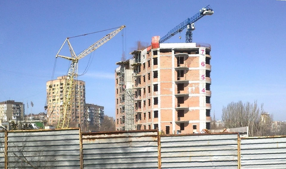 На первых двух недостроях уже начались работы. Фото: Минстрой ДНР