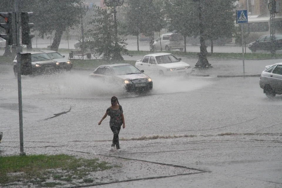 Мощный ливень прошел в Республике Алтай