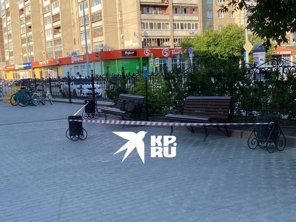 Возле площади 400-летия Тюмени охранники нашли бесхозную подозрительную сумку