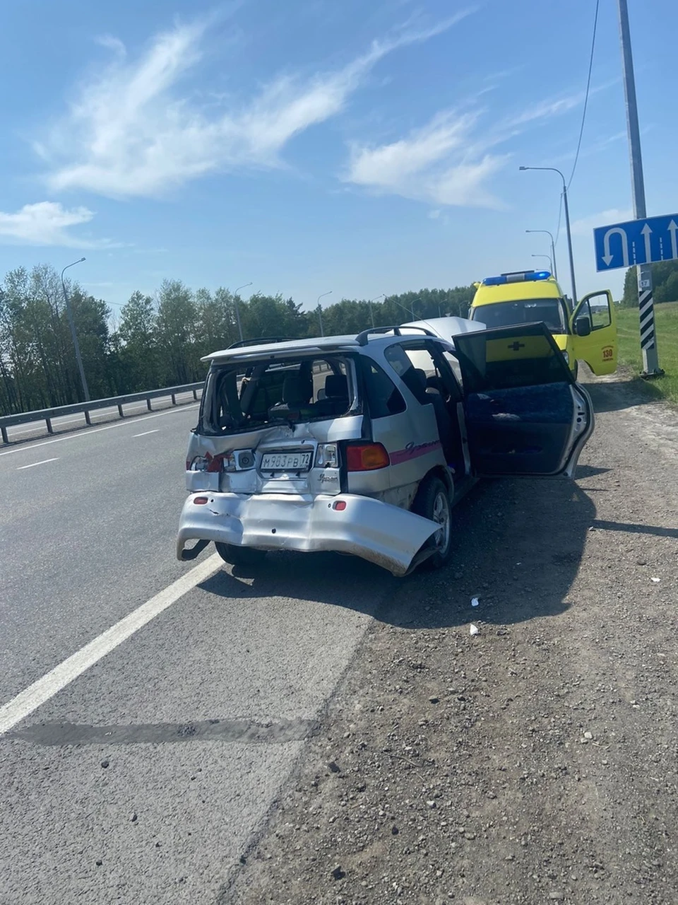 Два человека пострадали в ДТП с автобусом на федеральной трассе Екатеринбург  – Тюмень - KP.RU