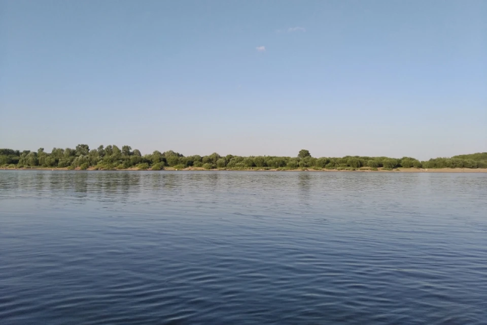 Вода в популярных для купания местах оказалась не соответствующей нормативам.