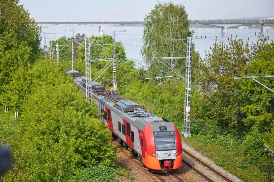В Мочище дополнительно пустят 32 электрички.
