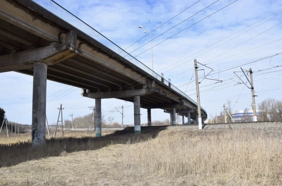 В Смоленской области ограничат движение по путепроводу Москва-Минск. Фото: «Смоленскавтодор».