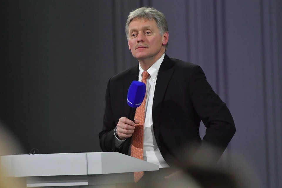 Песков назвал очевидной угрозу атак беспилотников на Москву