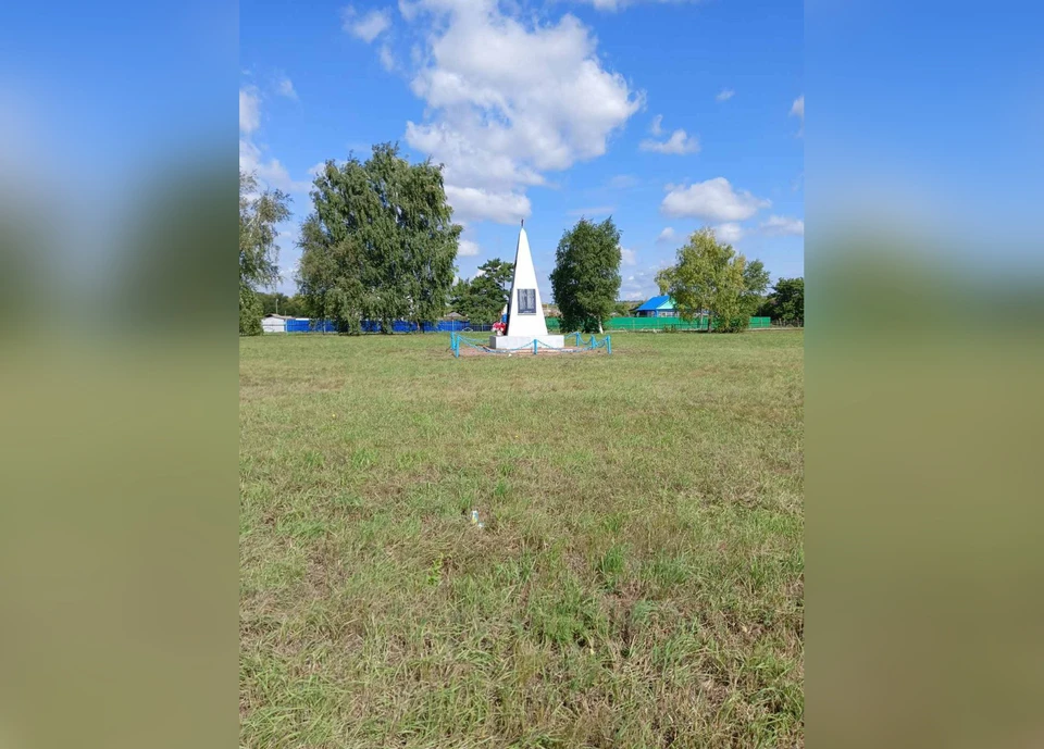 В ближайшие дни глава района встретится с сельчанами для обсуждения ее благоустройства. Фото: Анатолий Екамасов