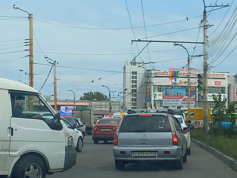 Мегапробка образовалась на левом берегу в Воронеже -KPRU