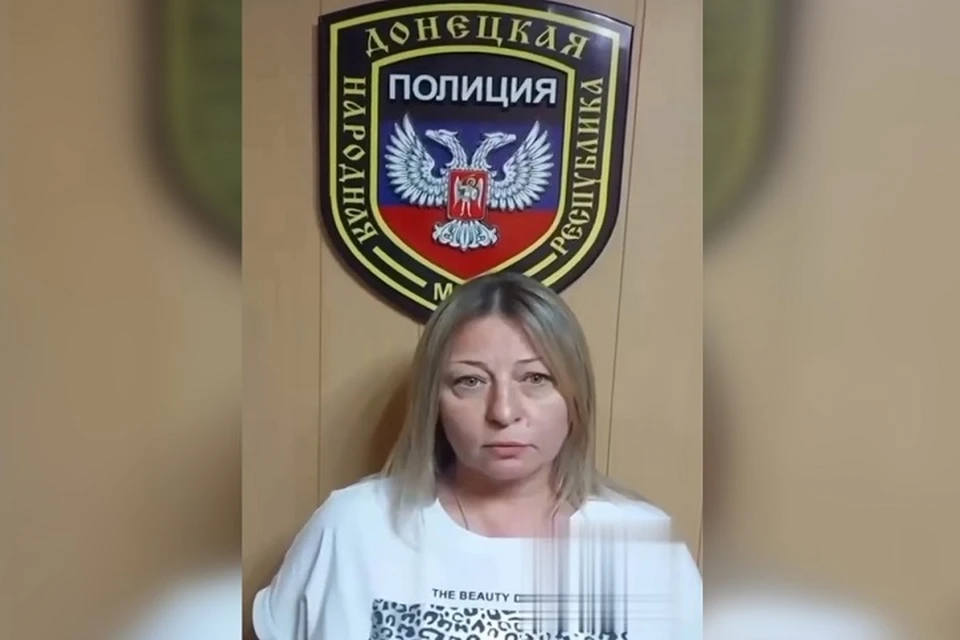 Личность женщины в Донецком кафе была установлена, она принесла свои извинения. Фото: Скриншот видео