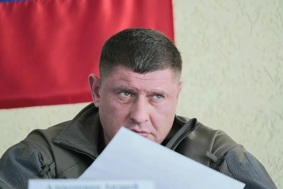 Андрей Алексеенко спроси у жителей о проблемах с водой Фото: ТГ-канал Андрея Алексеенко