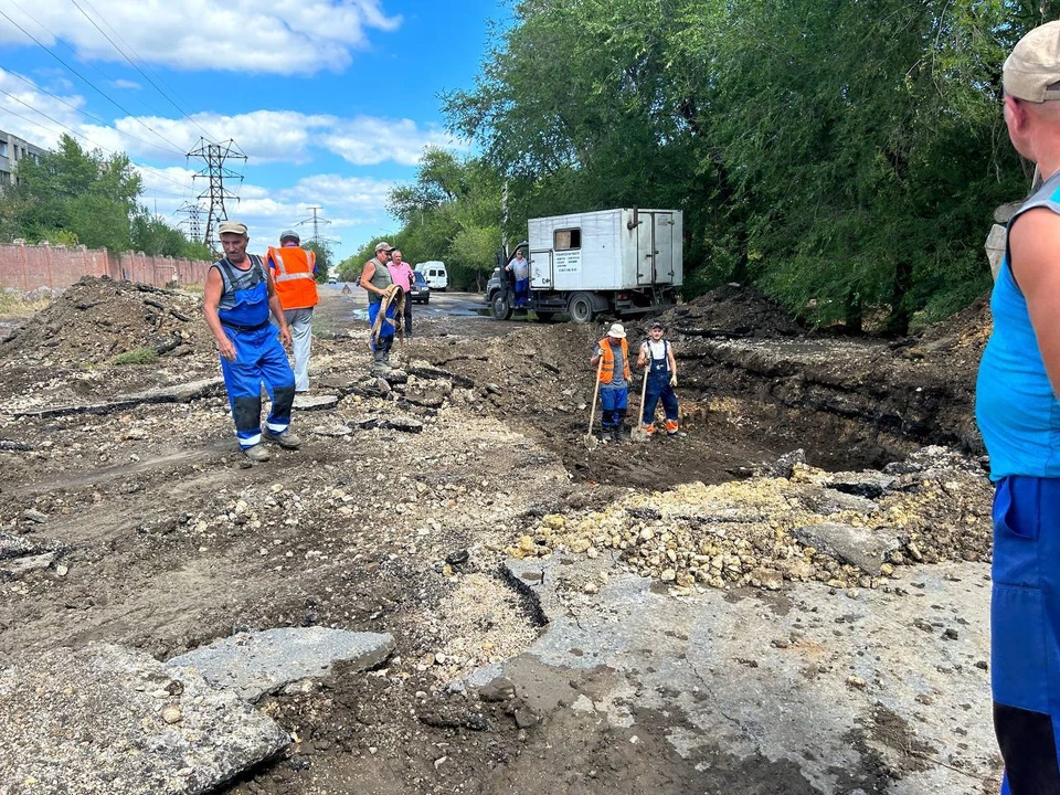 Прорыв случился на Нижнем Тракторном.