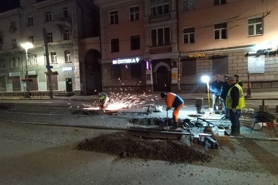 В Иркутске меняют трамвайные пути