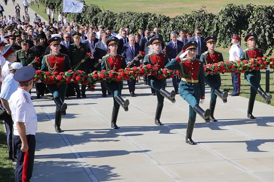 Памятная акция состоялась на «Самбекских высотах». Фото: сайт правительства Ростовской области