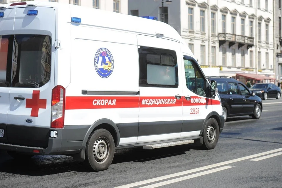 Двухлетнюю девочку госпитализировали в Петербурге из-за отравления смесью таблеток.