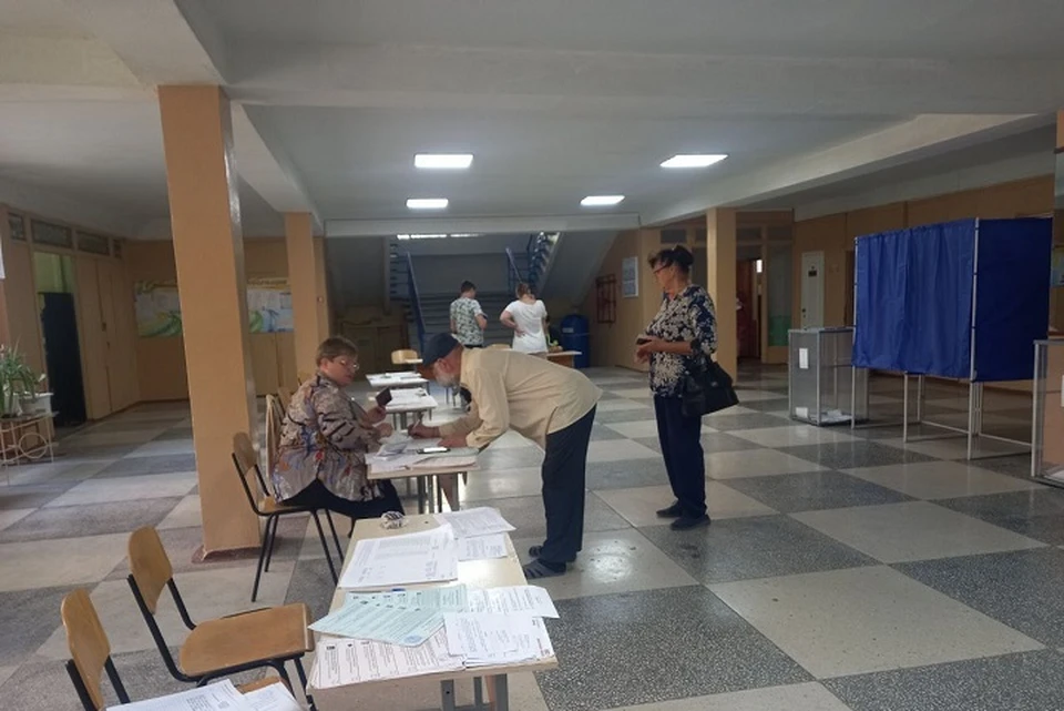 В ЛНР проходят выборы