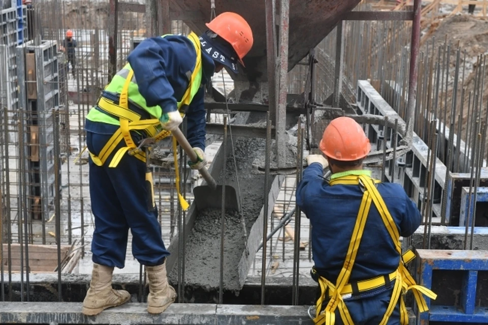 В Банке России заявили о росте зарплат в регионе на фоне роста спроса на квалифицированных работников.