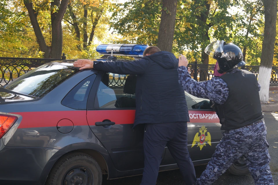 Ульяновские росгвардейцы задержали в Димитровграде пьяного угонщика автомобиля | ФОТО: Управление Росгвардии по Ульяновской области