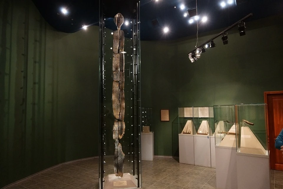 Шигирский идол - древнейшая деревянная скульптура в мире