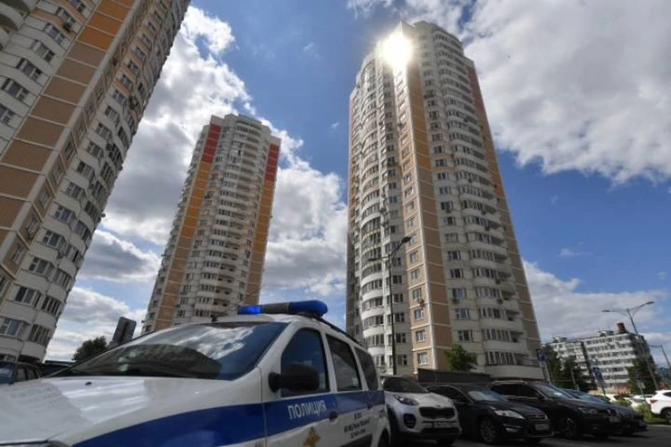 Полицейские ищут аферистов, которые обманули жителя Ленинского района Ростова