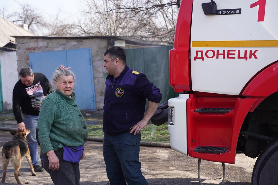Вооруженные формирования Украины обстреливают жилые кварталы