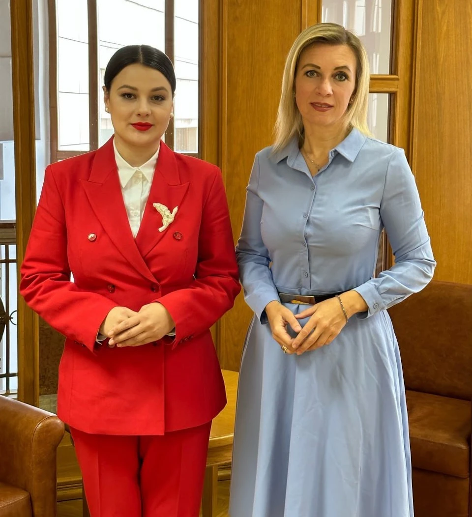 И.о. председателя Партии «Renastere-Возрождение» Наталья Параска встретилась с официальным представителем МИД России Марией Захаровой.