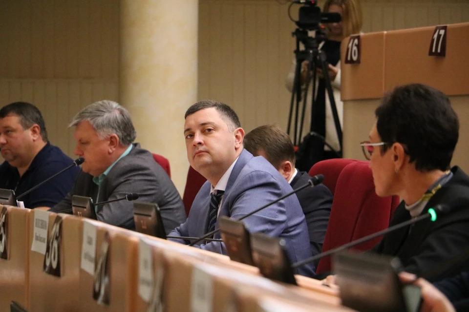 Евгений Ковалев на заседании регпарламента