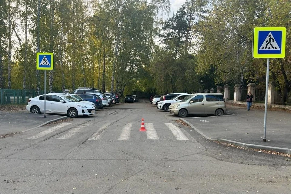 В Новосибирске неизвестный водитель сбил девочку-подростка, переходившую дорогу. Фото: Госавтоинспекция по Новосибирску