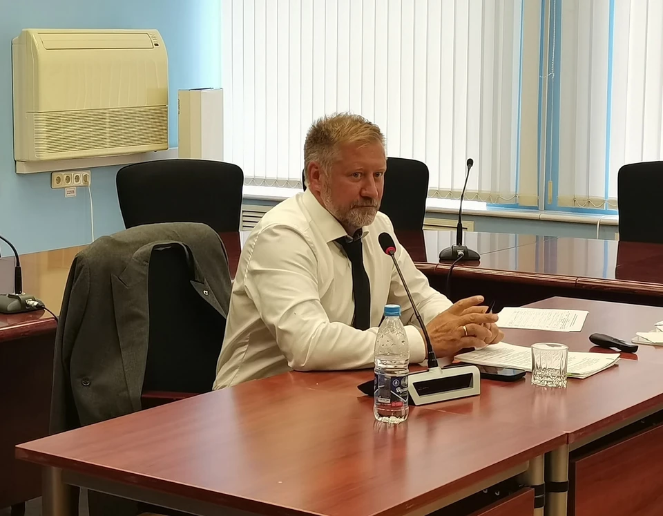 Максим Кузахметов стал фигурантом уголовного дела о превышении должностных полномочий