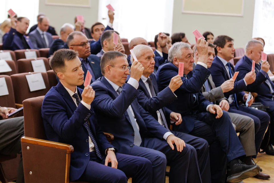 Депутаты проголосовали за возвращение Челябинску статуса городского округа.