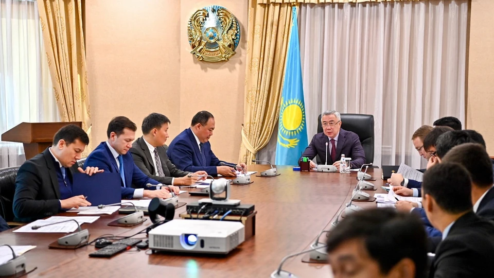 Казахстан нацелен стать полноценным транспортно-логистическим хабом в Центральной Азии и в Каспийском регионе. Такую задачу поставил глава государства.
