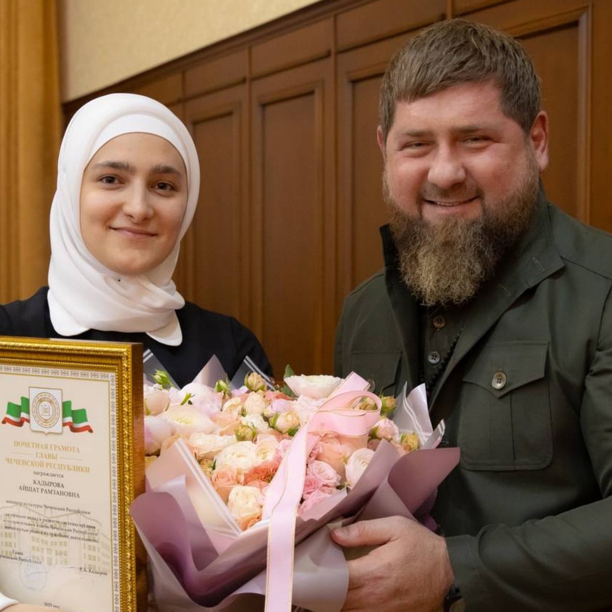 Повышение и медали: дочь Кадырова станет зампредом правительства Чечни в 24  года - KP.RU