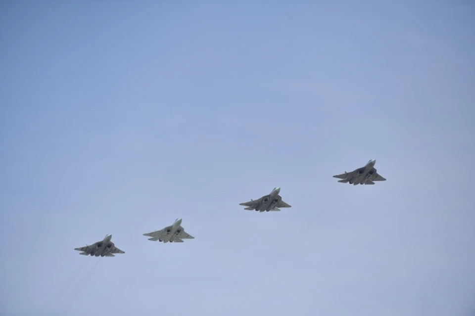 Самолеты Воздушно-космических сил России пресекли высадку в Крыму украинского десанта
