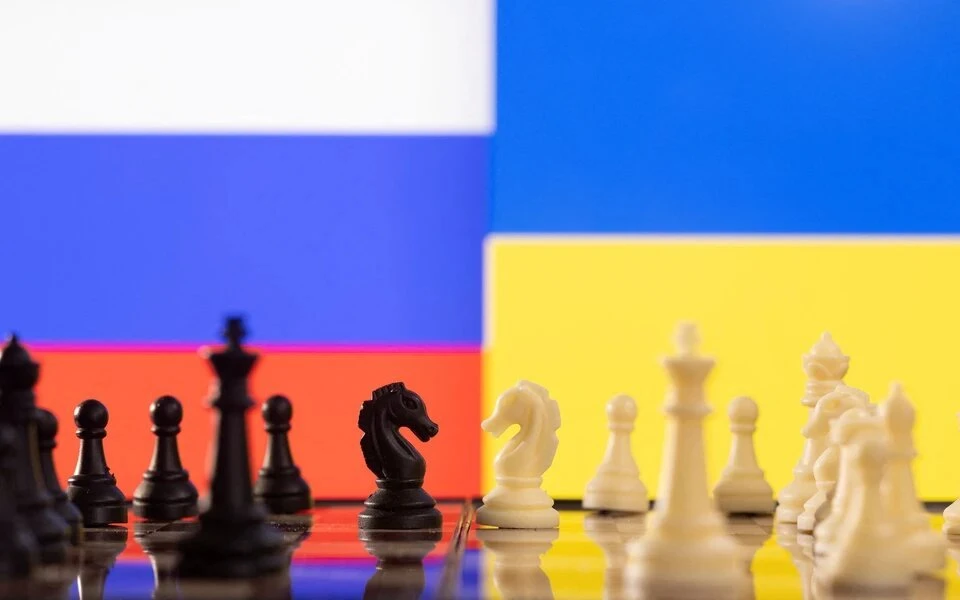 Министр обороны Италии: Киев и Москва могут сесть за стол переговоров уже весной