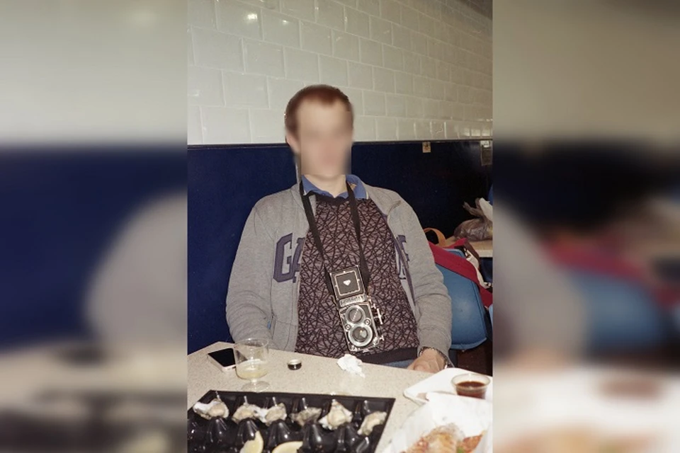 Мужчина психанул, схватил металлическую вилку и несколько раз ударил ей пассажира
