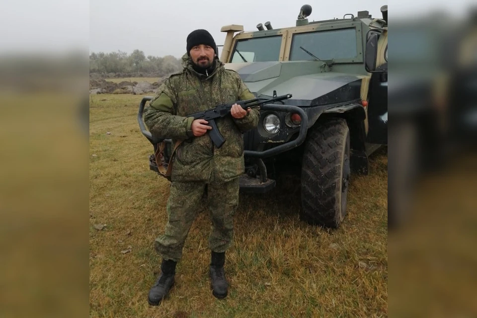 Шавкат вместе с младшим сержантом Юдиным увидели беспилотный летательный аппарат противника, приближающийся к наблюдательному посту. Фото: Юрий Классен