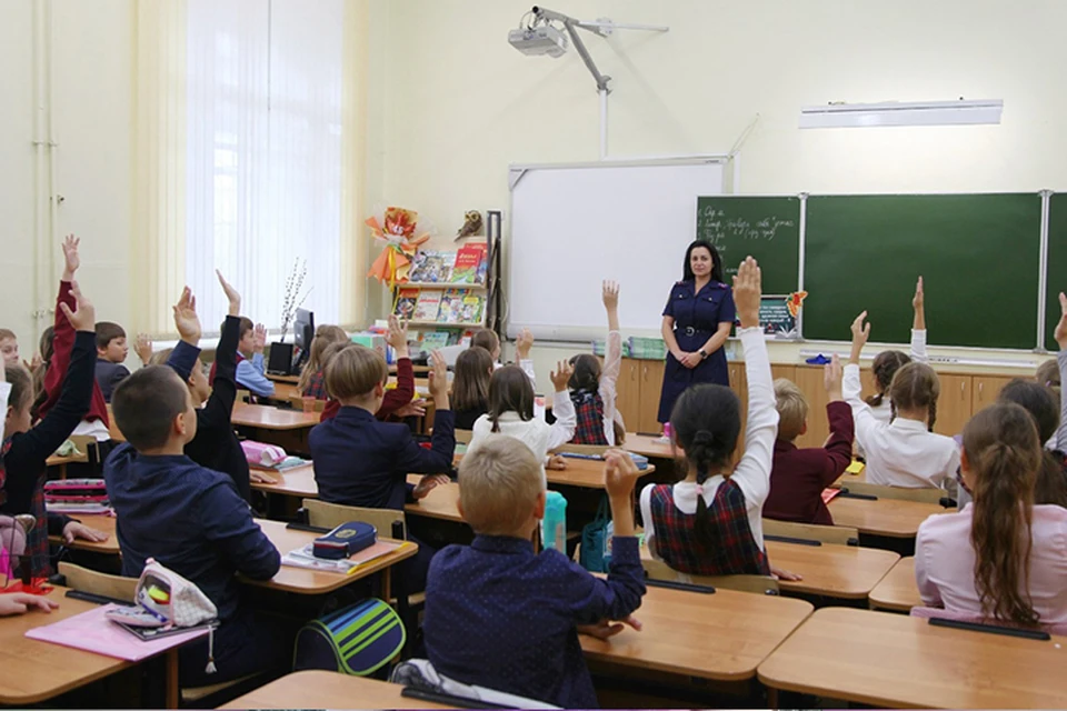 В Твери следователи провели для школьников профилактический урок Фото: СУ СК РФ по Тверской области