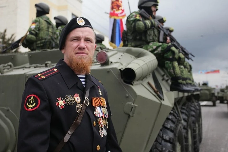 Память о Мотороле будет вечно жить в сердцах жителей Донбасса. Фото: ТГ/Пушилин