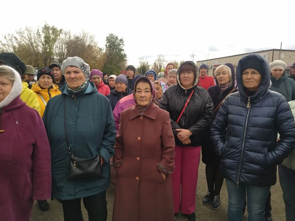 Жители поселка Чебеньки боятся за здоровье и экологию, выступают против завода по переработке мусора рядом с их территорией