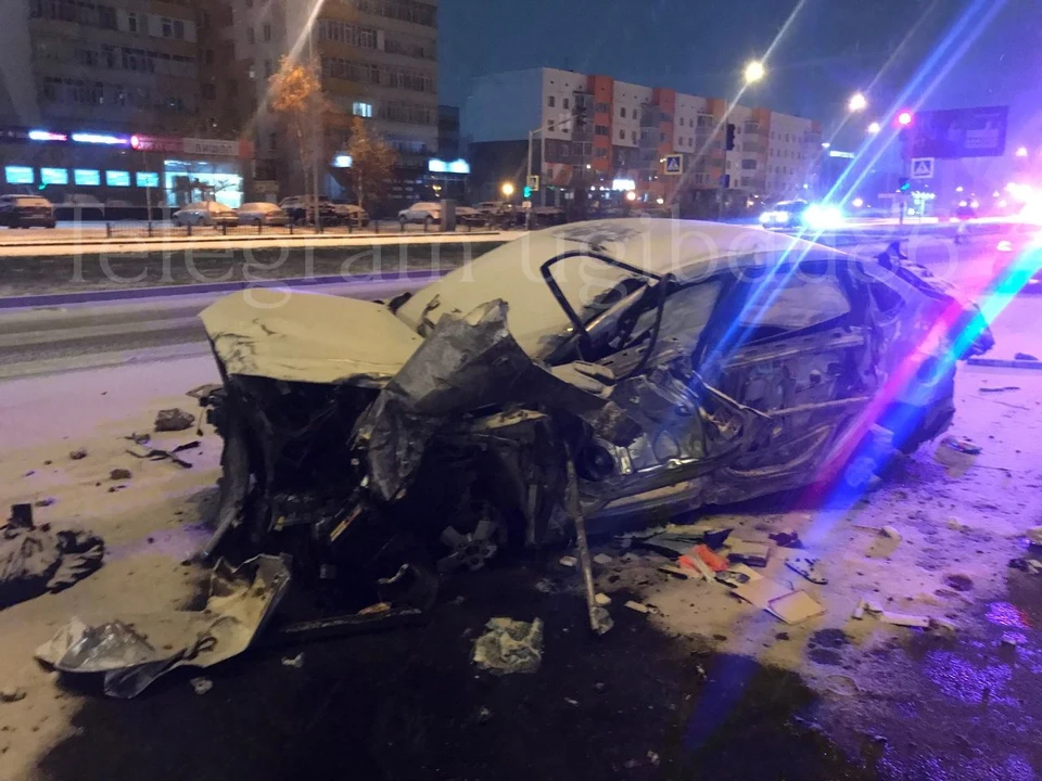 В Сургуте водитель иномарки попал в смертельное ДТП. Фото: Госавтоинспекция Югры