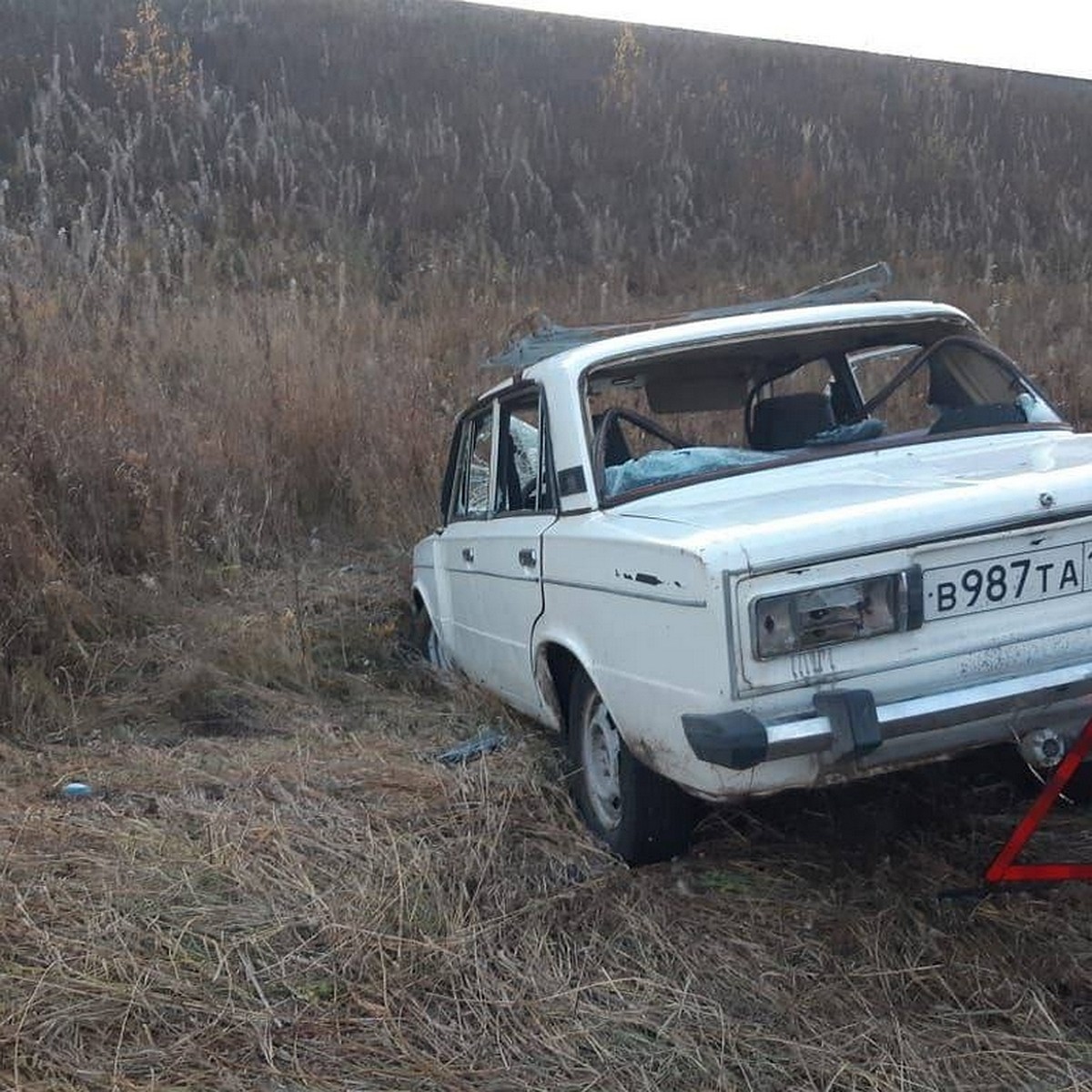 Шарыповские полицейские вычислили серийных угонщиков по потерянному  паспорту - KP.RU