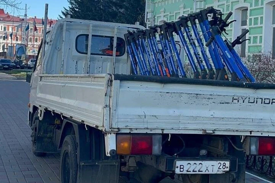 Самокаты будут хранить на "штрафплощадках". Фото: администрация Благовещенска