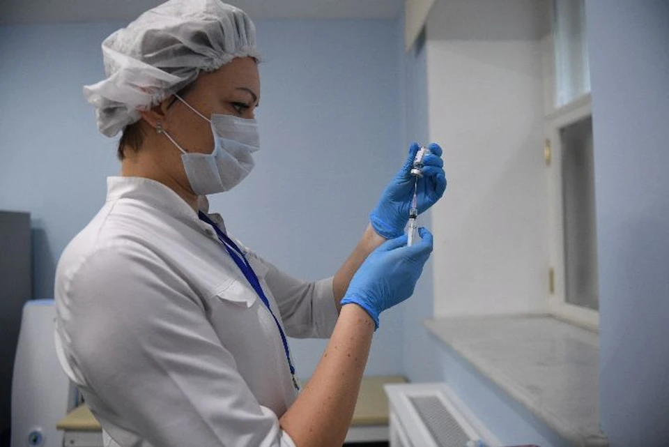 Медики Костромской области настоятельно рекомендуют жителям региона сделать прививку от гриппа.