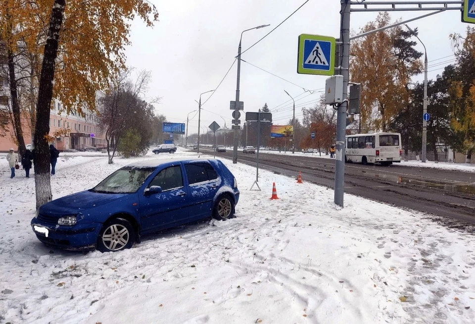 Сбит пешеход на тротуаре