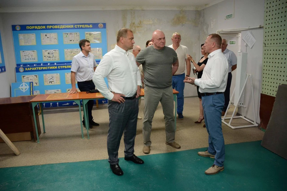 Сергей Попцов (в центре) занимался военно-патриотической работой много лет