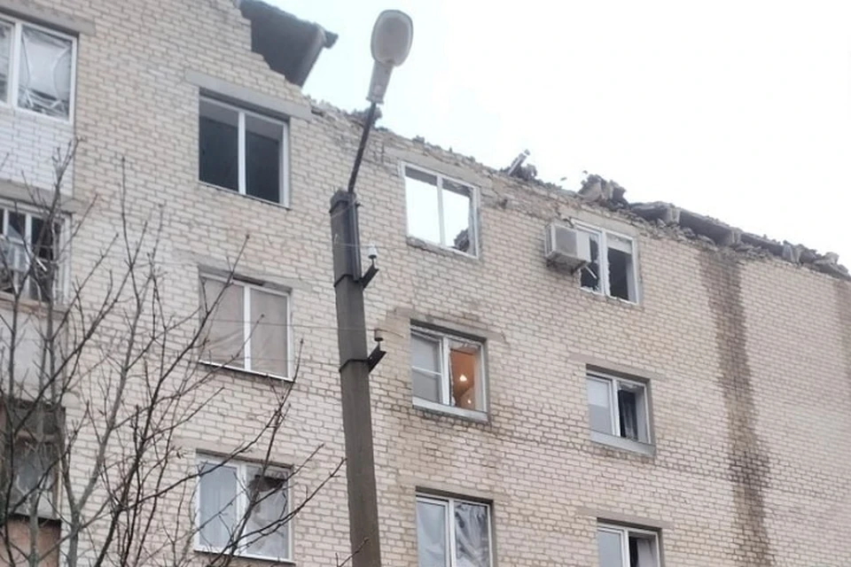Последствия обстрела Докучаевска 5 ноября. Фото: СЦКК ДНР