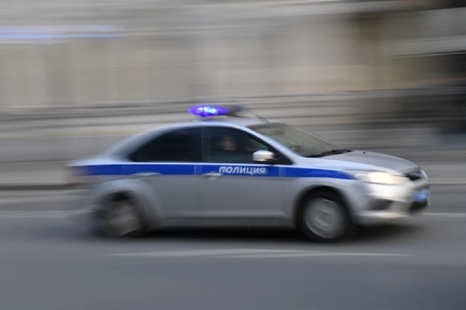 Мертвую женщину нашли в запертой квартире на улице Орджоникидзе.