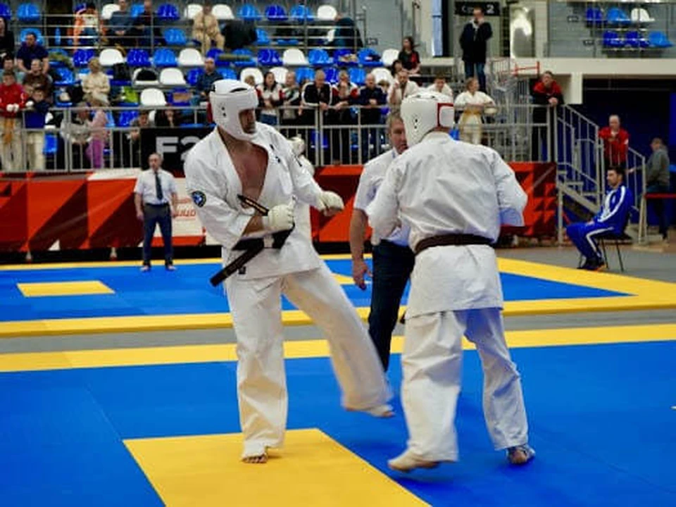 Туляки завоевали 13 медалей на чемпионате и первенстве ЦФО по карате-киокусинкай