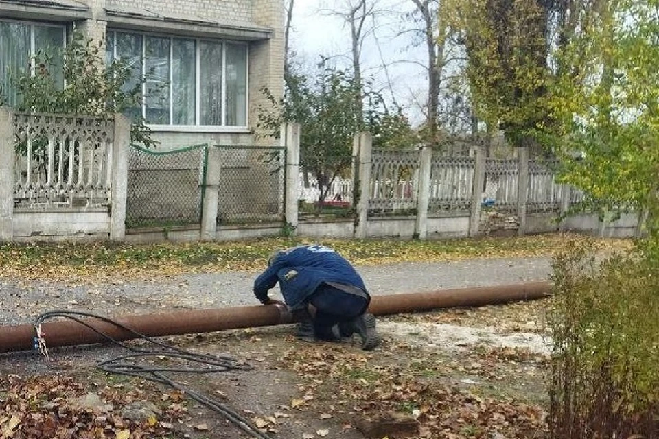 Специалисты устранили аварию на теплотрассе котельной. Фото: Минстрой ДНР