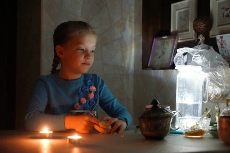 В Алешкинском округе жители двух сел остались без света